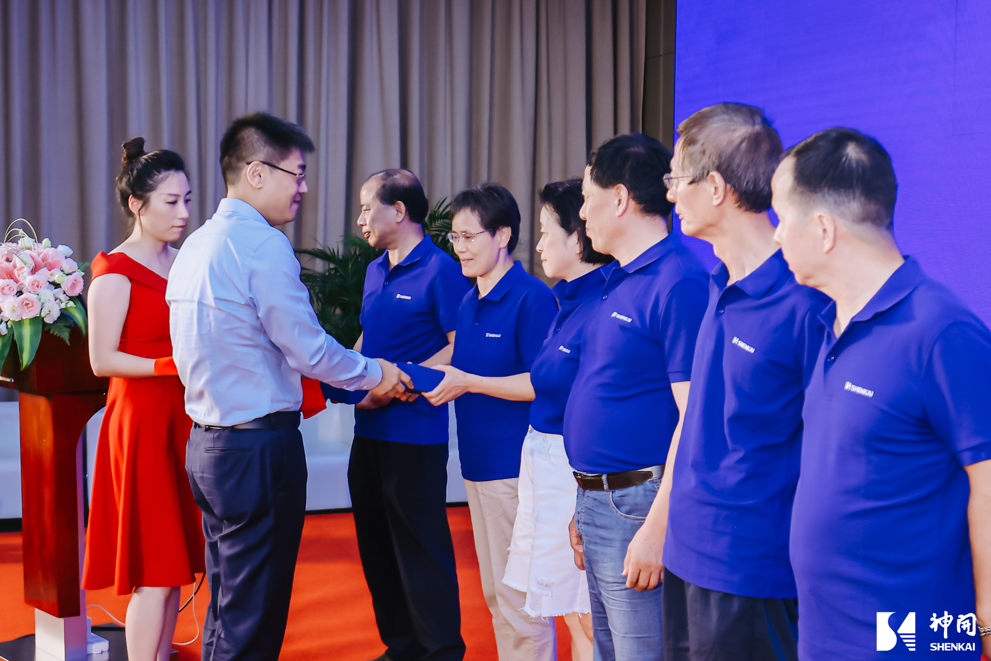 图片7.jpg 图片7.jpg