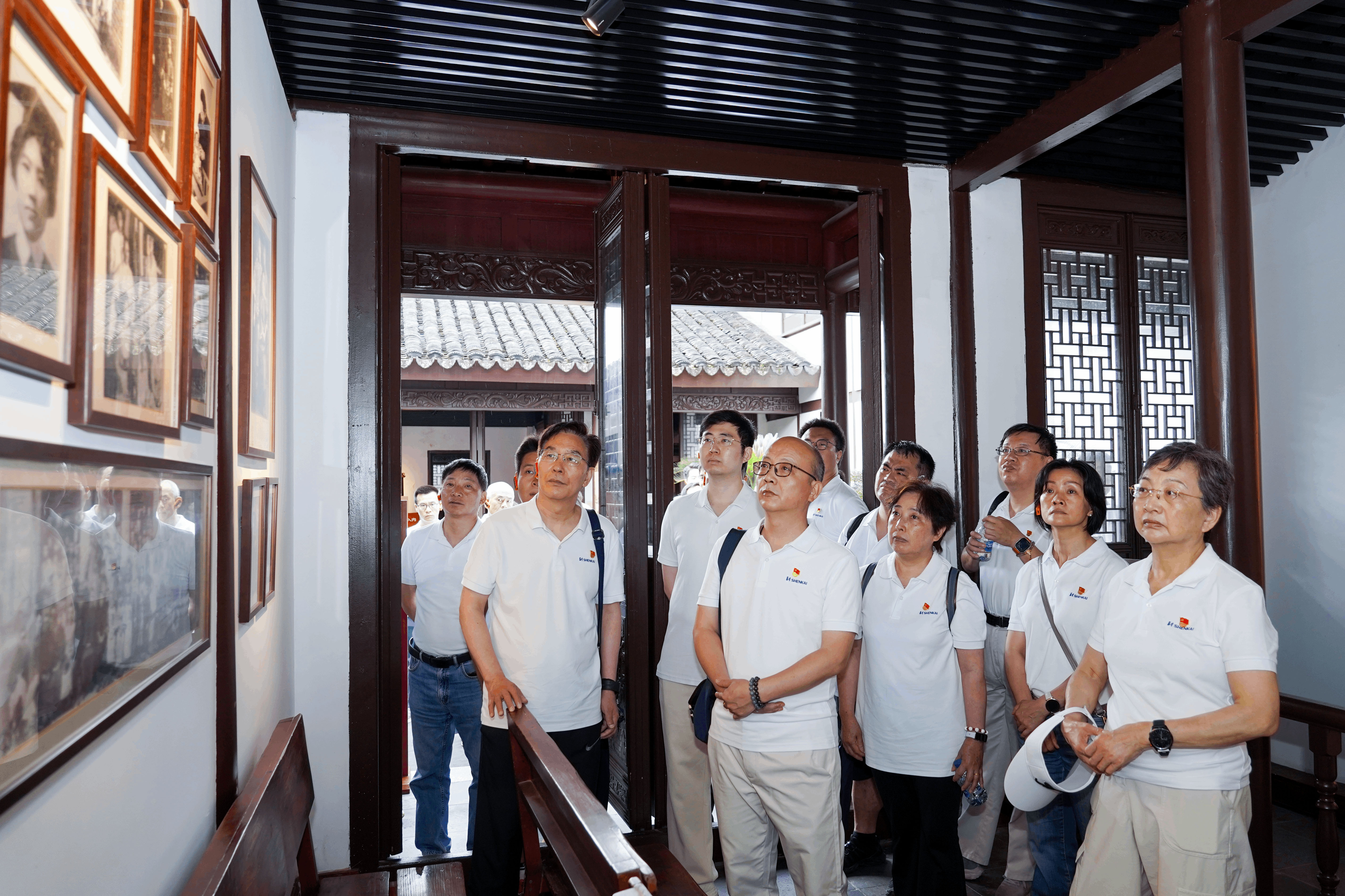 ׷Ѱ�����㼣�������������س���ʹ������CQ9�����ӹٷ���վ��֯��չ������һ�����⵳���˶�(ͼ3)