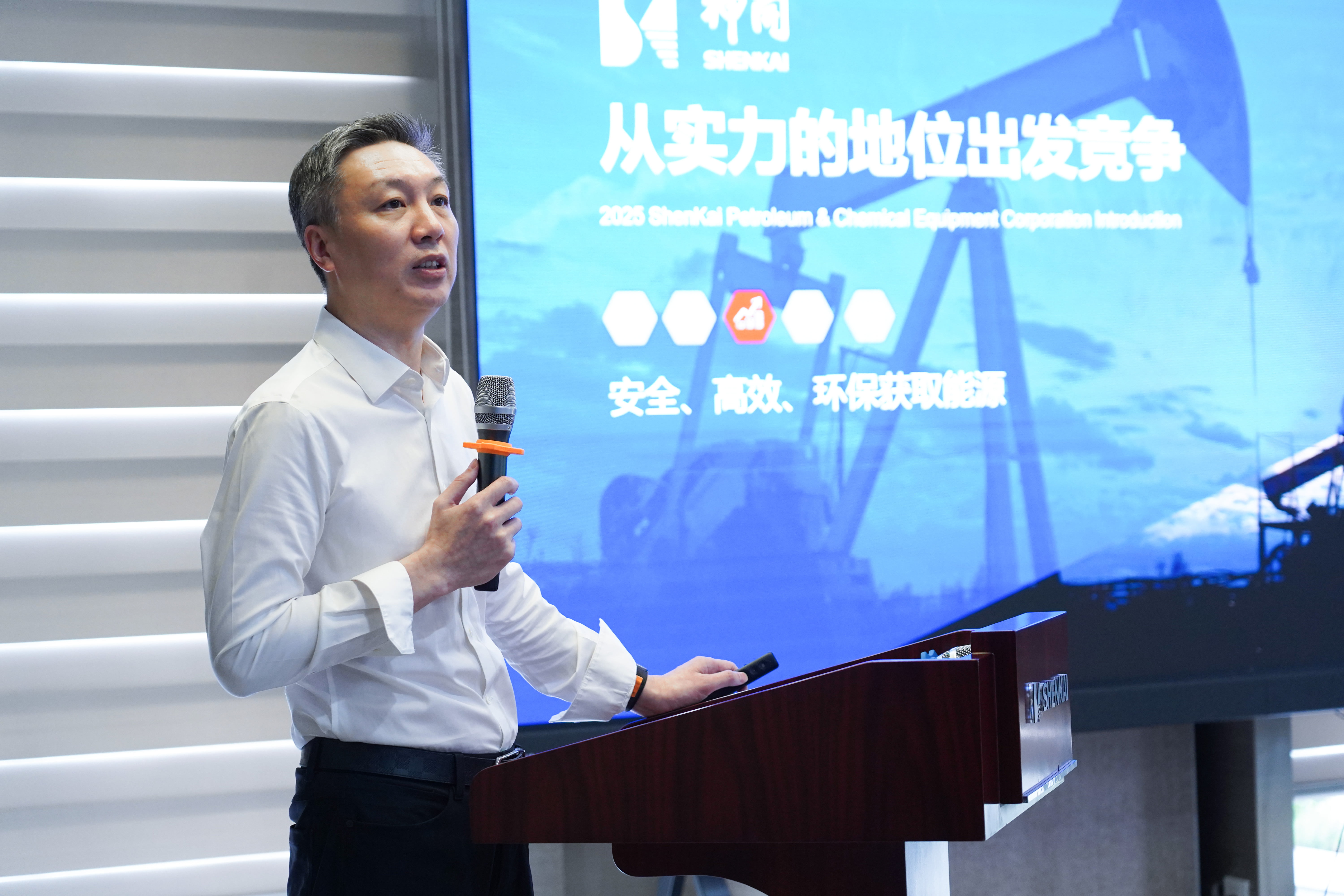 �ഺ�����ǹ�·����������������չ������ʱ | CQ9�����ӹٷ���վ����������������������������;������Ա�����⽻���������ֳɾ���(ͼ2)